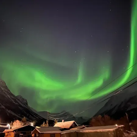 公寓 Alpan Apartments, Lyngenfjord