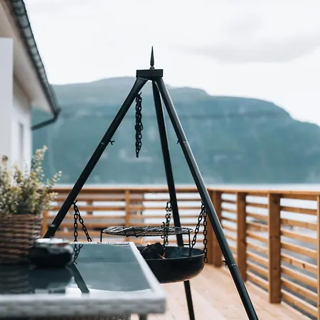 Alpan Apartments, Lyngenfjord 公寓