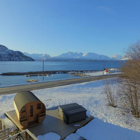 公寓 Alpan Apartments, Lyngenfjord *