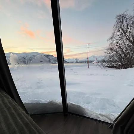 公寓 Alpan Apartments, Lyngenfjord