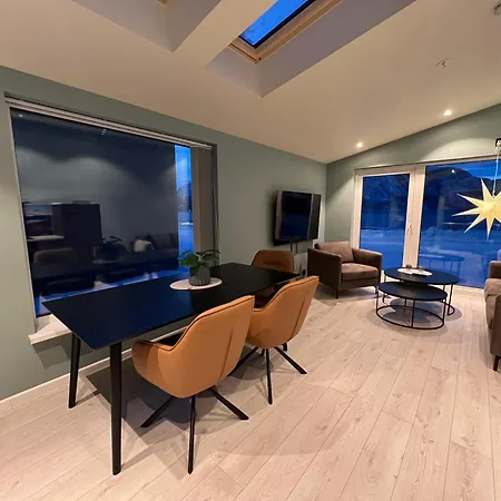 Alpan Apartments, Lyngenfjord * Olderdalen