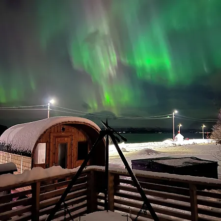 Alpan Apartments, Lyngenfjord * Olderdalen
