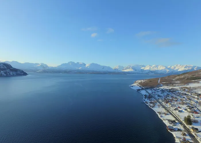 Alpan Apartments, Lyngenfjord 公寓 Olderdalen