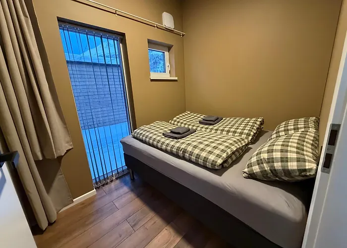 Alpan Apartments, Lyngenfjord 公寓 *