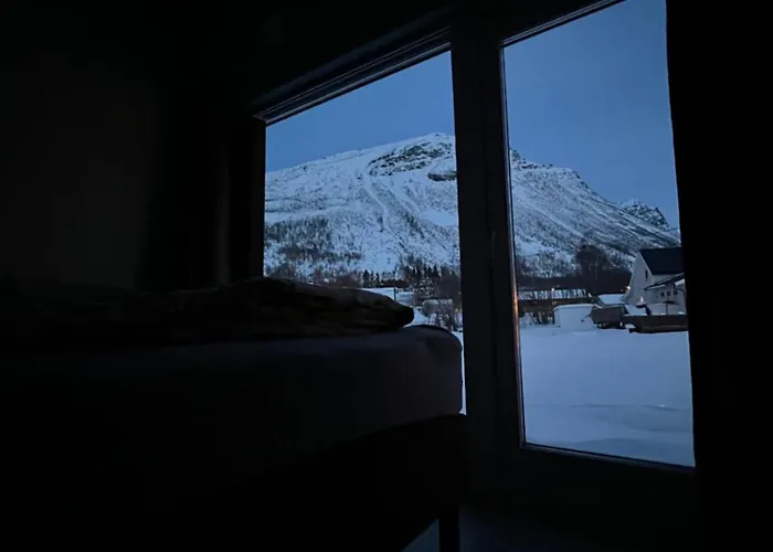 Alpan Apartments, Lyngenfjord 公寓 Olderdalen