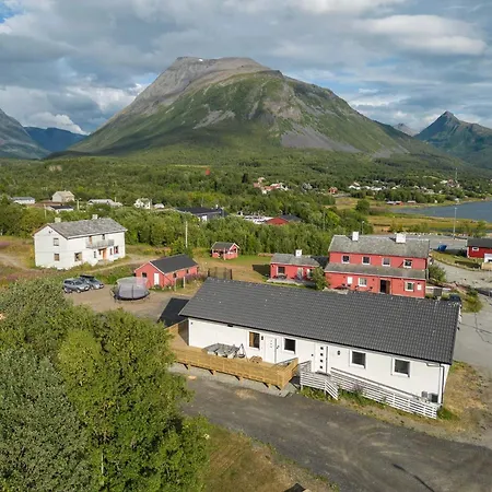 Alpan Apartments, Lyngenfjord * Olderdalen